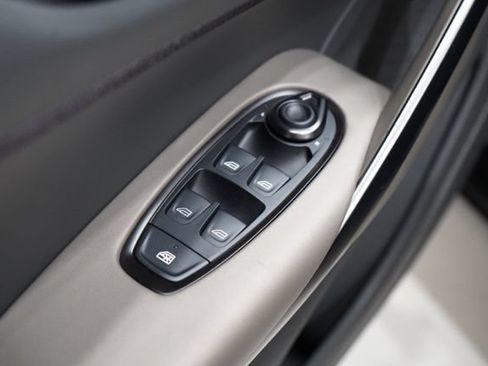 Used 2025 Aston Martin DBX 707 AWD/4WD image 28