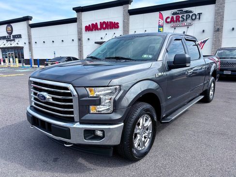 Used 2017 Ford F150 XLT w/ Equipment Group 302A Luxury image 2