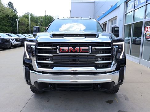 New 2026 GMC Sierra 2500 SLE w/ Max Trailering Package AWD/4WD image 5