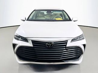 Used 2020 Toyota Avalon Limited video 2