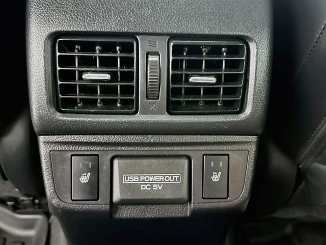 Used 2018 Subaru Outback 2.5i Limited AWD/4WD image 32