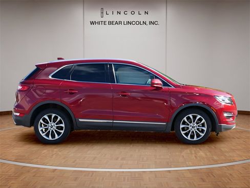 Used 2019 Lincoln MKC Select w/ Select Plus Package image 4