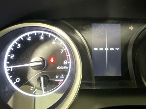 Used 2024 Toyota Camry LE image 19