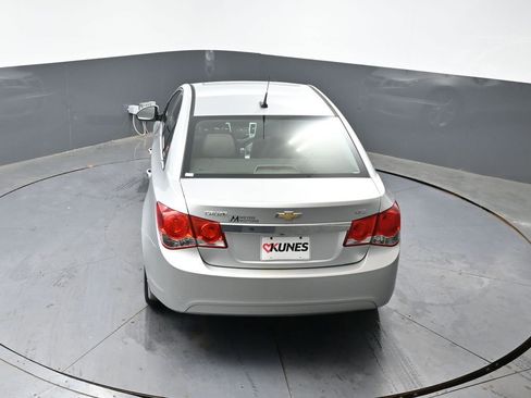 Used 2013 Chevrolet Cruze LTZ FWD image 20