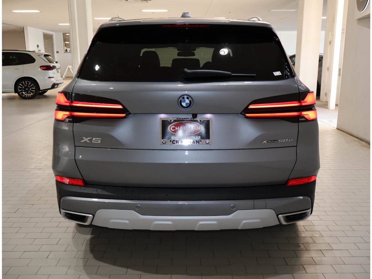 Used 2026 BMW X5 xDrive50e w/ Premium Package AWD/4WD image 7