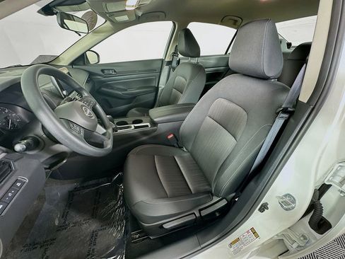 Certified 2025 Nissan Altima 2.5 S FWD image 29