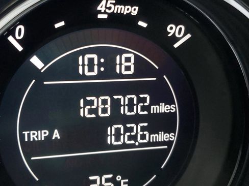 Used 2018 Honda HR-V EX image 26