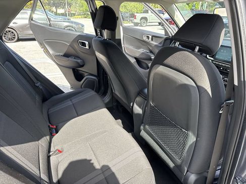 Used 2023 Hyundai Venue SEL w/ Cargo Package FWD image 33