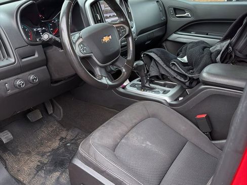 Used 2015 Chevrolet Colorado LT w/ LT Convenience Package image 8