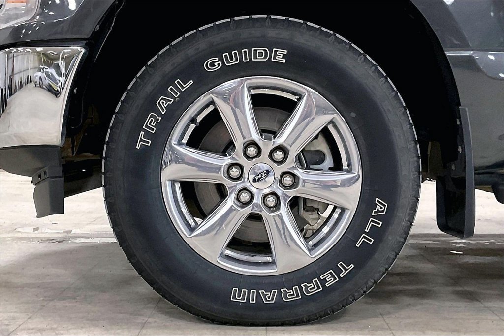 Certified 2019 Ford F150 XLT w/ Equipment Group 302A Luxury AWD/4WD image 9