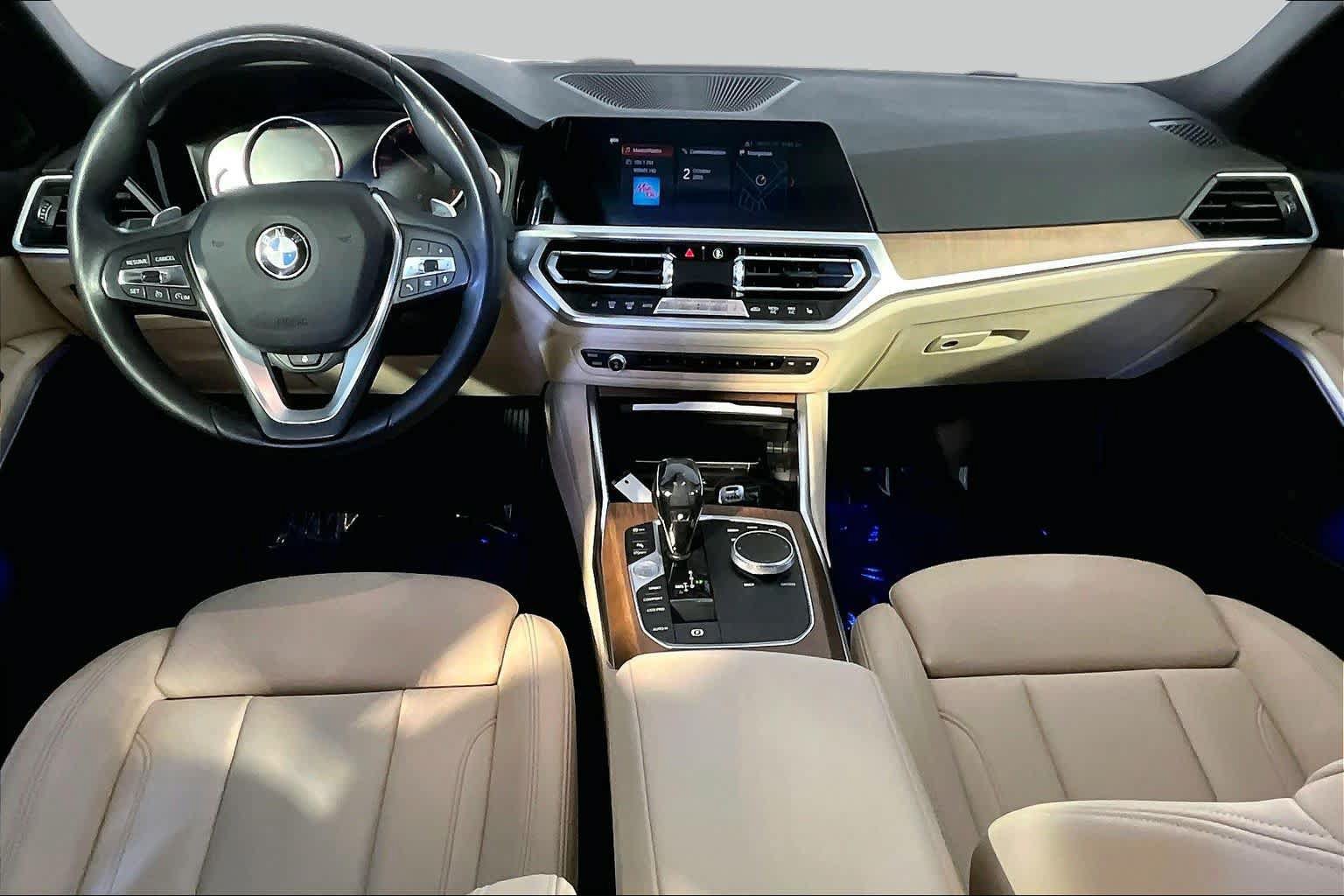 Used 2020 BMW 330i xDrive Sedan w/ Convenience Package AWD/4WD image 16
