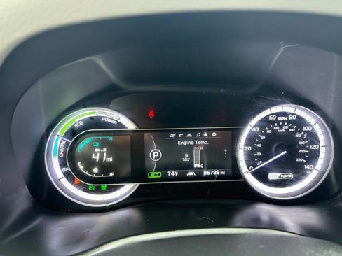 Used 2017 Kia Niro Touring w/ Advanced Technology Package image 48