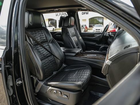Used 2021 Cadillac Escalade ESV Premium Luxury Platinum AWD/4WD image 41