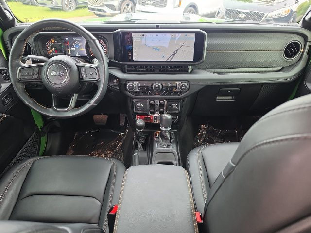 Used 2025 Jeep Wrangler Unlimited Rubicon 392 AWD/4WD image 9