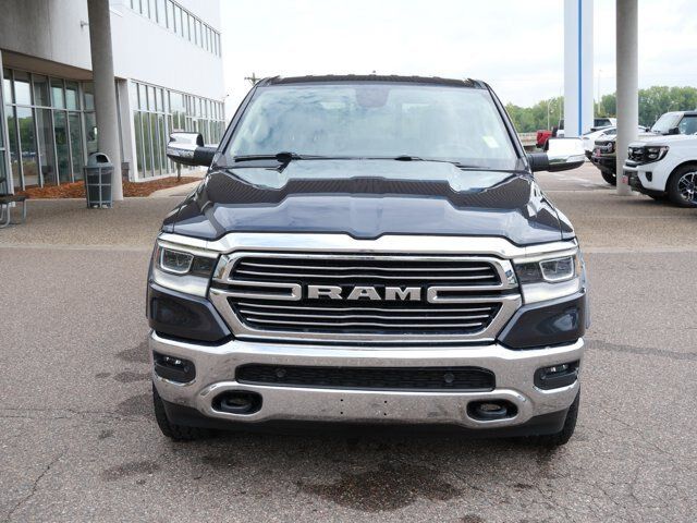Used 2019 RAM 1500 Laramie AWD/4WD image 2