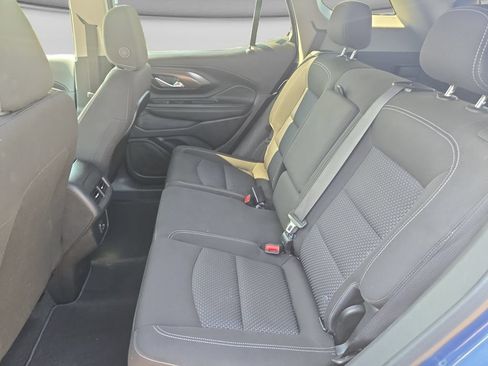 Used 2024 GMC Terrain SLE AWD/4WD image 32