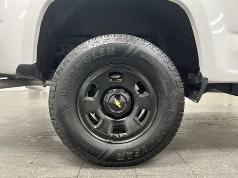 Used 2018 Chevrolet Colorado W/T w/ WT Convenience Package RWD image 31