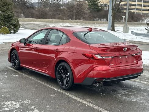 New 2026 Toyota Camry SE FWD image 28