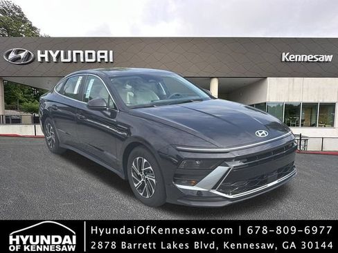 New 2026 Hyundai Sonata Blue FWD image 1