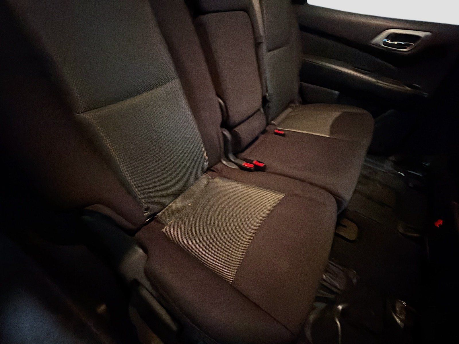 Used 2018 Nissan Pathfinder S FWD image 14