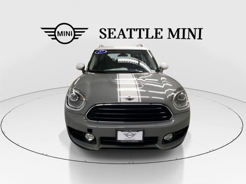 Used 2017 MINI Cooper Countryman ALL4 AWD/4WD image 3