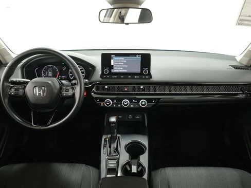 Used 2024 Honda Civic EX image 9