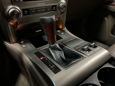 Used 2014 Lexus GX 460 w/ Premium Package image 12