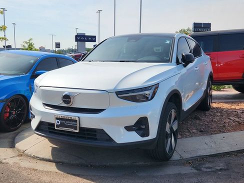Used 2023 Volvo C40 P8 Recharge Ultimate AWD/4WD image 4