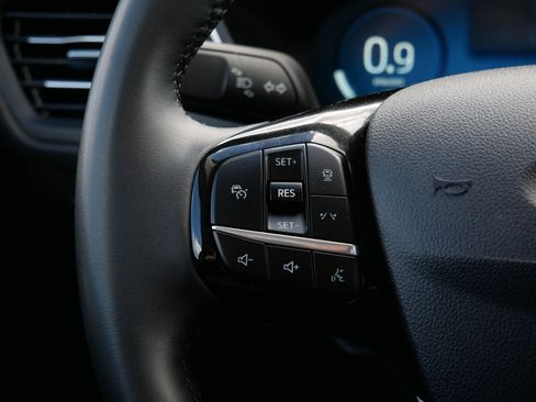 Used 2024 Ford Escape Platinum AWD/4WD image 27