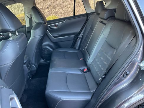 Used 2025 Toyota RAV4 Limited w/ Advanced Technology Package AWD/4WD image 17