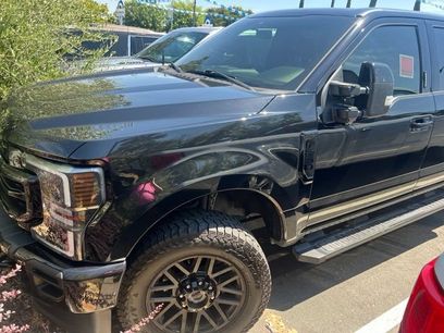 Used 2022 Ford F250 Lariat w/ Black Appearance Package