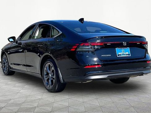 Used 2023 Honda Accord EX image 5