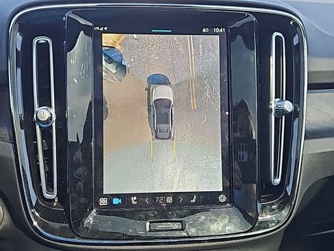 Used 2023 Volvo C40 P8 Recharge Ultimate w/ Protection Package Premier image 9