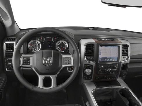 Used 2016 RAM 1500 Laramie w/ Convenience Group image 10