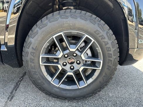 New 2026 GMC Terrain AT4 w/ Convenience Package III image 6