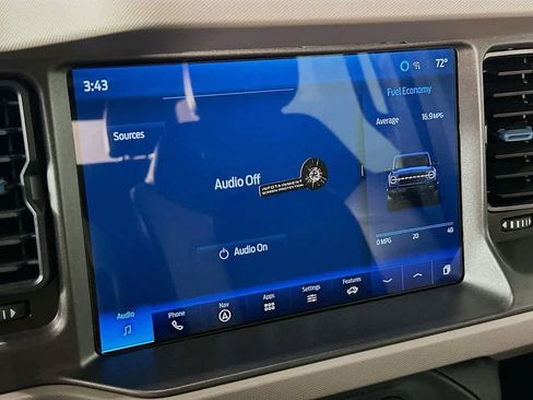 Used 2024 Ford Bronco Wildtrak image 16