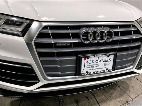 Used 2018 Audi Q5 2.0T Premium Plus w/ Premium Plus Package image 29