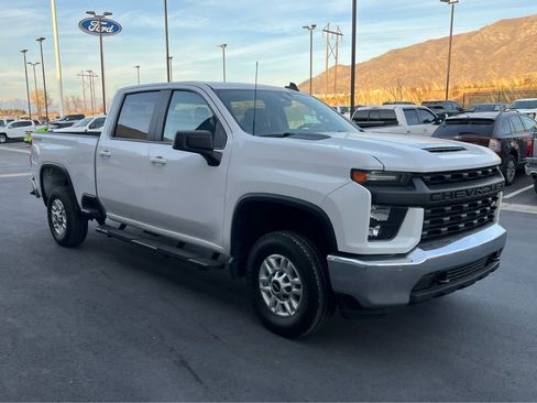 Used 2022 Chevrolet Silverado 2500 LT image 5