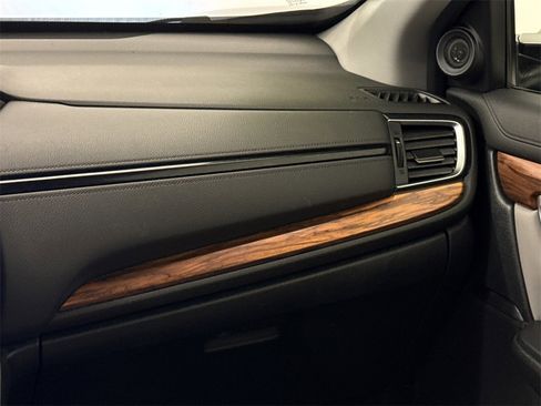 Used 2020 Honda CR-V Touring image 18