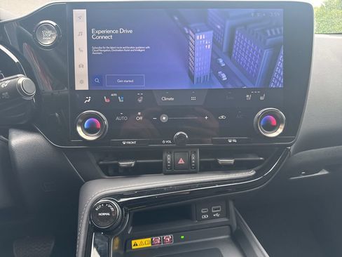Used 2023 Lexus NX 350 AWD image 41