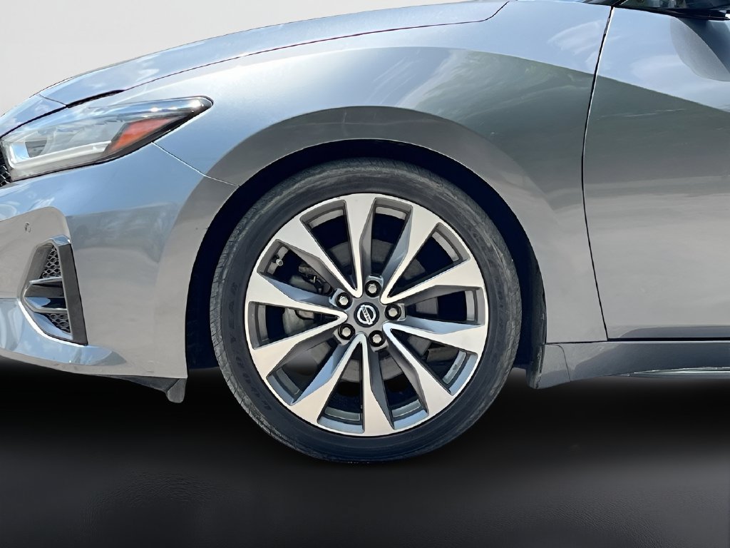 Used 2021 Nissan Maxima Platinum w/ Sport Mat Group FWD image 33