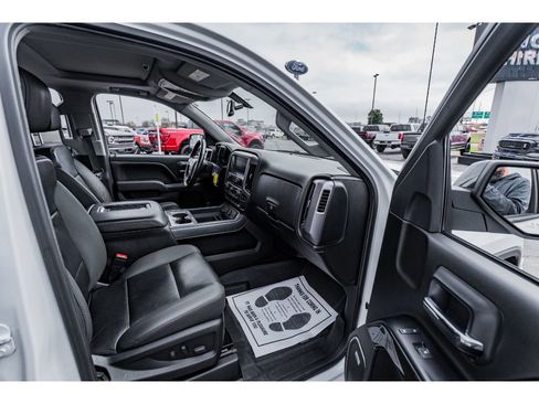 Used 2017 GMC Sierra 1500 SLT image 18