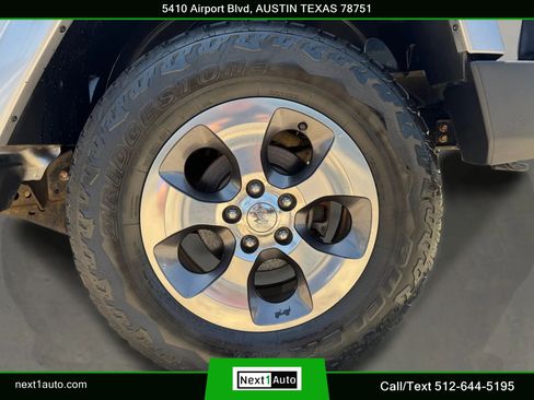 Used 2016 Jeep Wrangler Unlimited Sahara w/ Max Tow Package AWD/4WD image 38