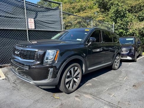 Certified 2022 Kia Telluride EX w/ EX Premium Package FWD image 8