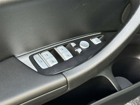 Used 2024 BMW X3 xDrive30i image 21