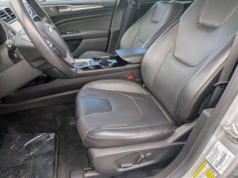 Used 2014 Ford Fusion Titanium image 15