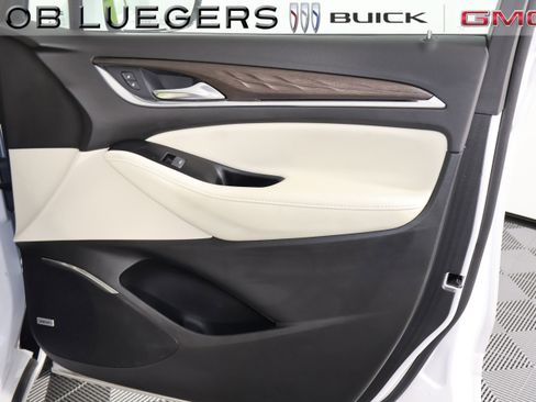 Used 2023 Buick Enclave Avenir w/ Avenir Technology Package image 20