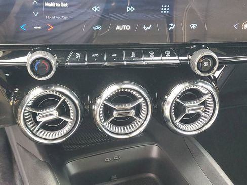 Used 2026 Chevrolet Blazer EV LT w/ Midnight/Sport Edition image 28