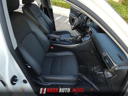 Used 2017 Lexus IS 200t RWD image 27