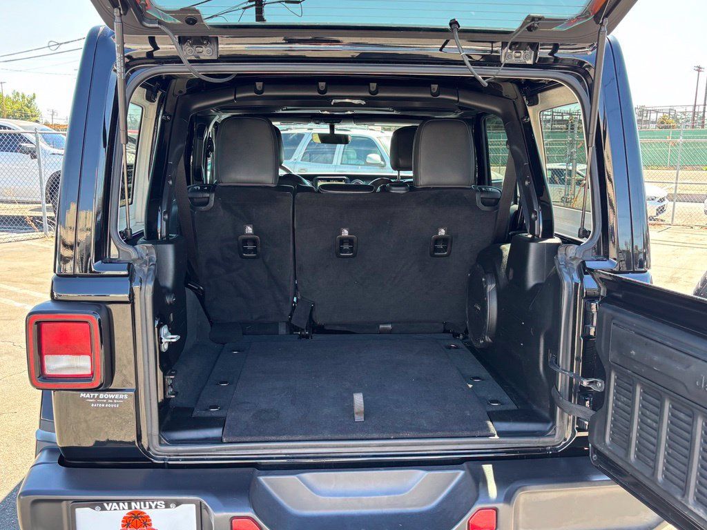 Certified 2023 Jeep Wrangler Unlimited Sahara w/ Cold Weather Group AWD/4WD image 22